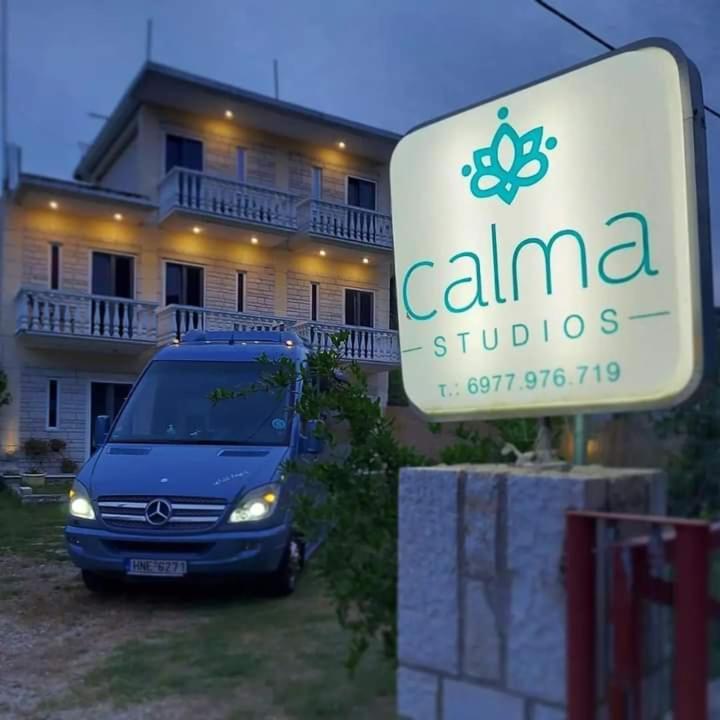 Calma Studios ปาร์กา ภายนอก รูปภาพ